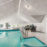 Dom wakacyjny Pool House For 12 Persons - 1021 *