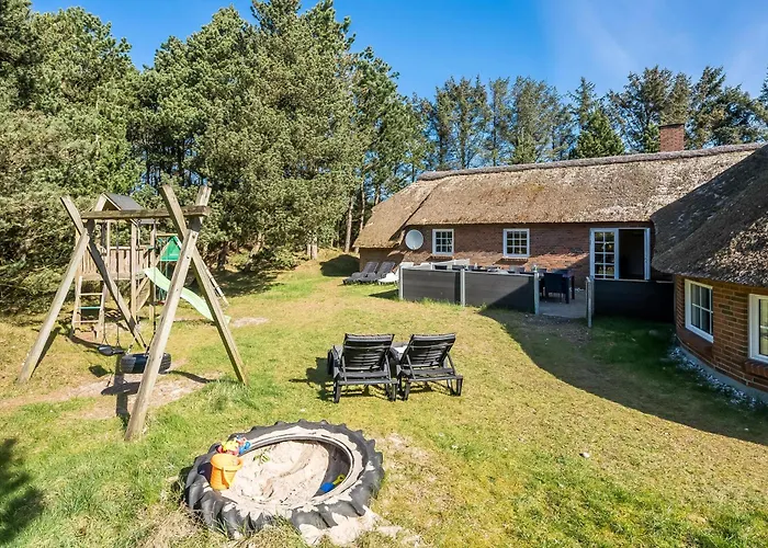 Hébergement de vacances Pool House For 12 Persons - 1021